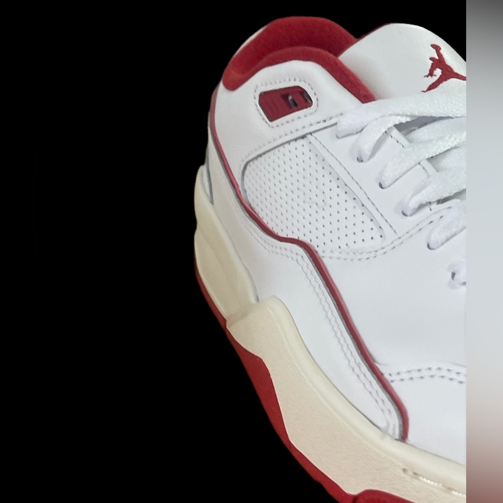 Nike Air Jordan Flight Court Men's White and Red Sneakers *NEW* size 11 - Picture 12 of 14
